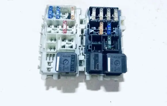 Ford Galaxy Fuse box set 6g9t14k131ba 6g9t-14k131-ba