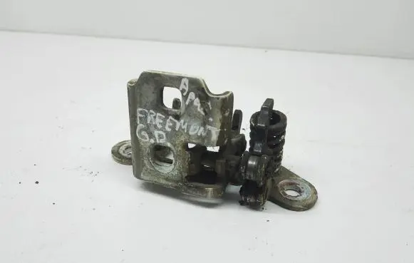 Fiat Freemont Rear door lower hinge 2m072v