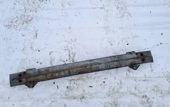 Toyota Corolla Verso AR10 Rear beam 