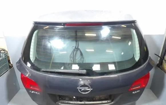 Opel Astra J Tailgate/trunk/boot lid