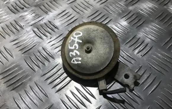 Mazda 323 F Horn signal 0f01