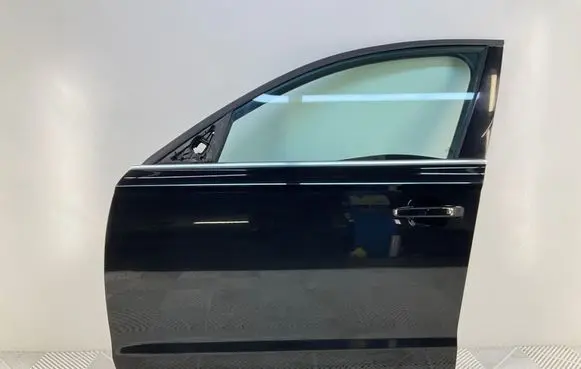 Audi A6 Allroad C7 Front door 4G0831051