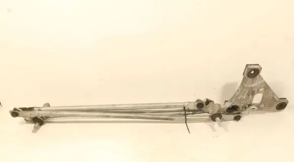 Volvo S40 Front wiper linkage LD107S02