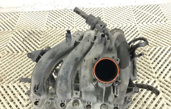 Seat Ibiza IV (6J,6P) Intake manifold 036129709