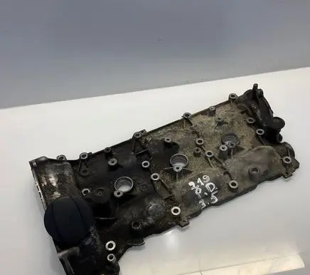 Mercedes-Benz CLS C219 Rocker cam cover A2720160105 2720160105