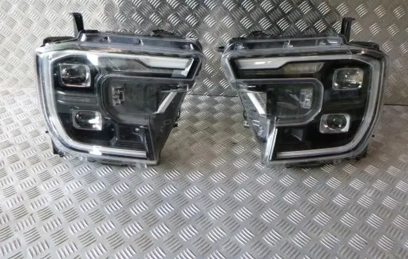 Ford Ranger IV Headlight/headlamp
