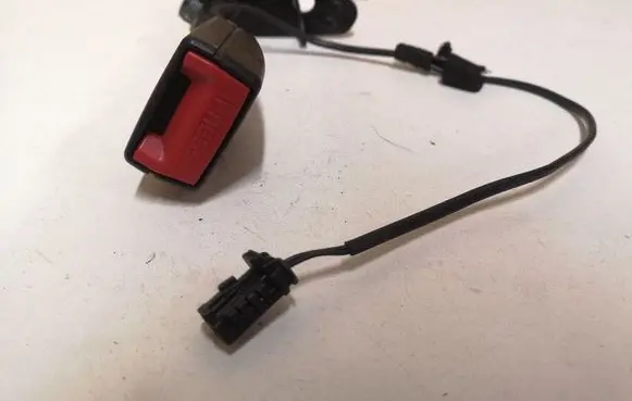 Citroen C5 Rear seatbelt buckle 96561758XT