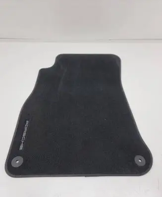 Porsche Cayenne (9Y0 9Y3) Front floor mat 