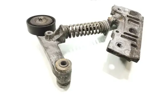 Mercedes-Benz B W245 Engine mounting bracket A6512200607 A6512002400