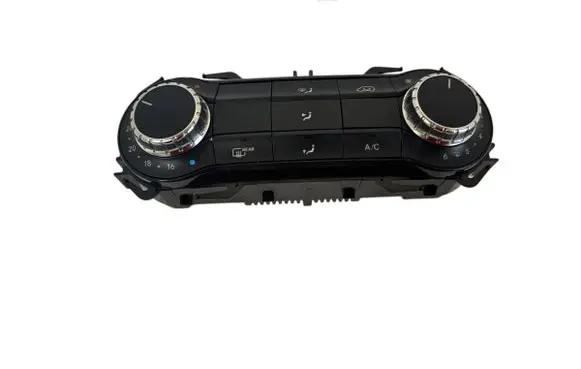 Mercedes-Benz Vito Viano W447 Climate control unit A4479006506 A4479015201 5HB01164310