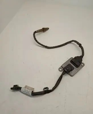 Mercedes-Benz C W205 Lambda probe sensor A0009050008