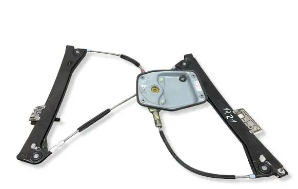 Volkswagen Scirocco Front door electric window regulator 561431