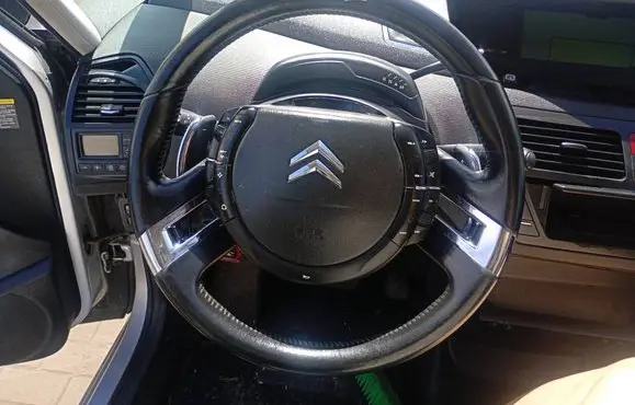 Citroen C4 I Picasso Steering wheel