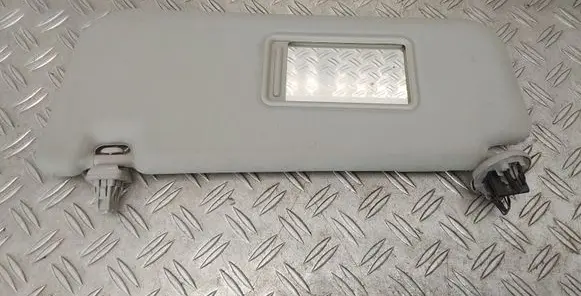 Toyota Verso Sun visor