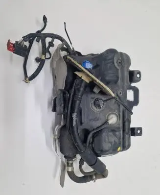 Renault Master III AdBlue liquid reservoir 