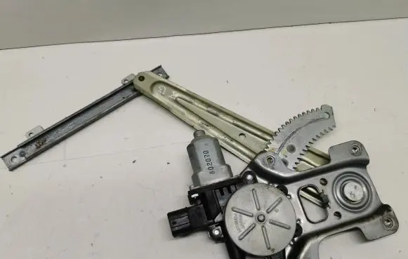 Mitsubishi Lancer X Rear door window regulator with motor 802070
