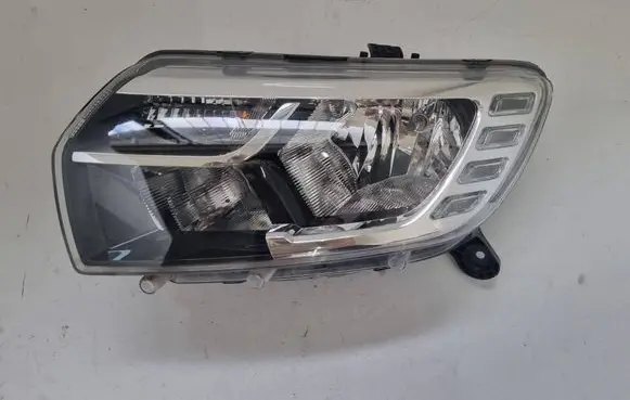 Dacia Sandero II Headlight/headlamp 260603795R