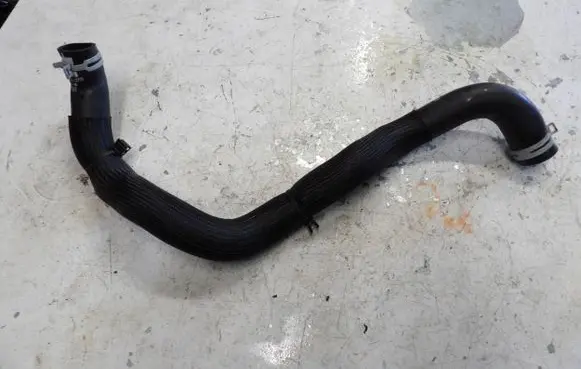 Renault Megane IV Engine coolant pipe/hose 215015627R