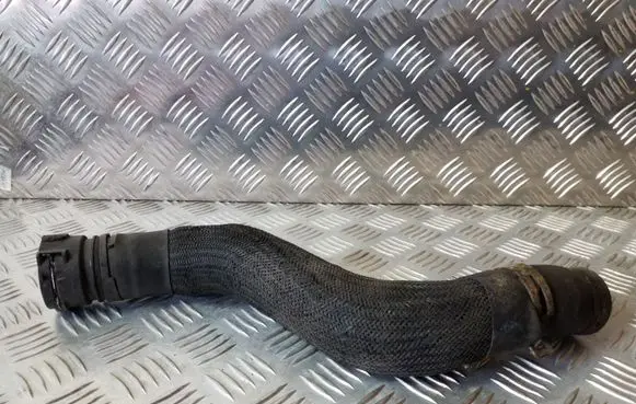 Dodge Nitro Engine coolant pipe/hose