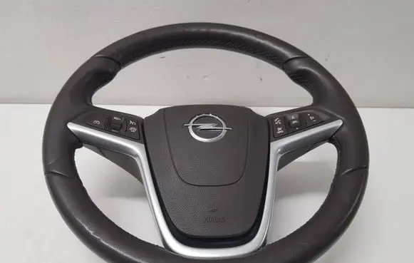 Opel Zafira C Steering wheel 13351029 13351039 13299780