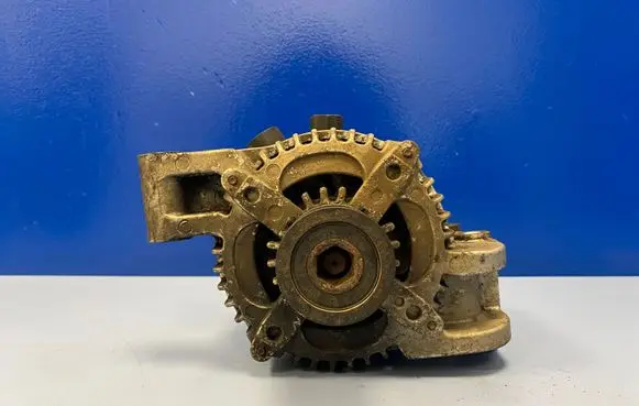 Ford Focus C-MAX Generator/alternator 3M5T10300VC 8688170C 1042103761
