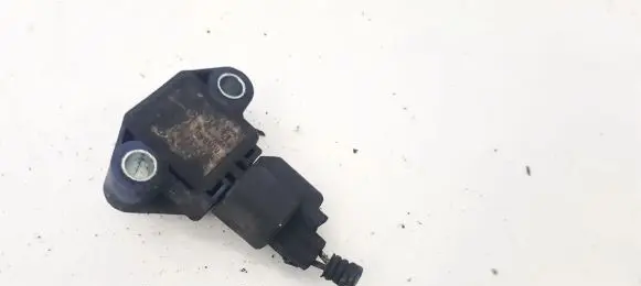Volvo V50 Airbag deployment crash/impact sensor 30737140