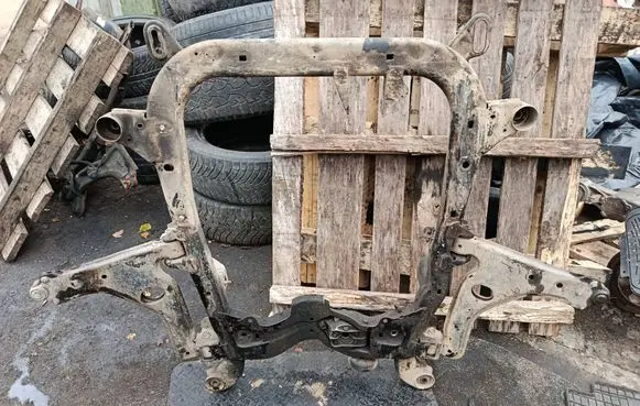 Opel Zafira B Front axle beam 
