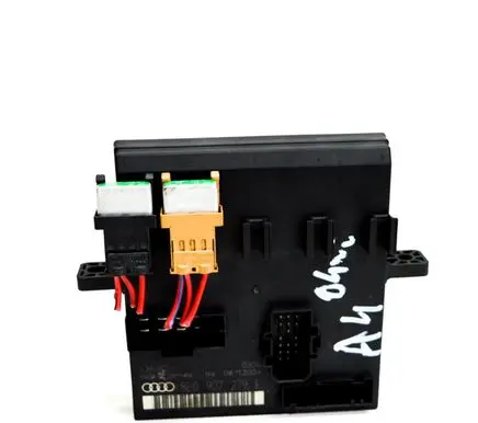 Audi A4 S4 B7 8E 8H Central body control module 8E0907279L
