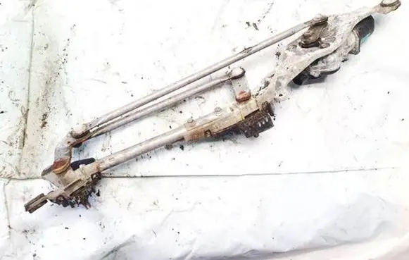 Mazda 2 Front wiper linkage and motor