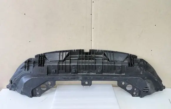 Volvo XC40 Front bumper skid plate/under tray 32227309 BP8BA
