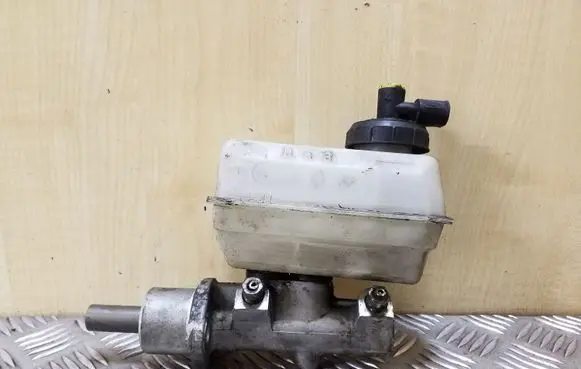 Renault Espace III Master brake cylinder 7700823466 7700823487