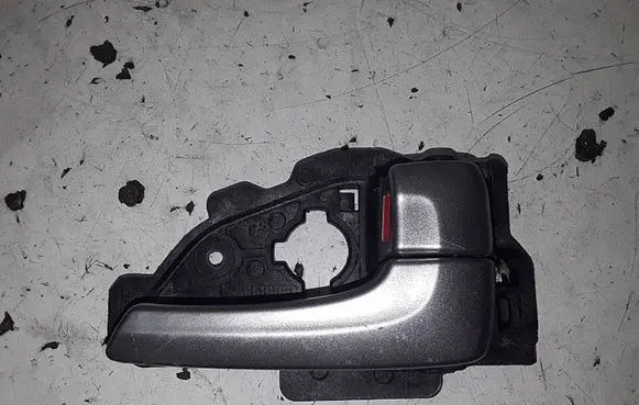Hyundai ix35 Front door interior handle 8262328000