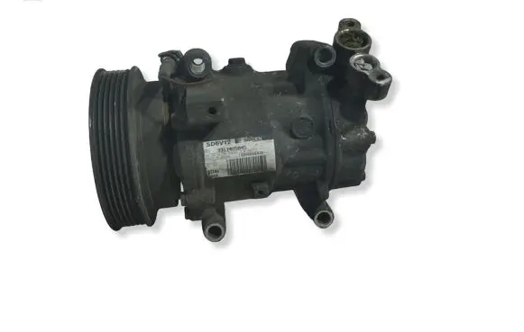 Renault Thalia II Air conditioning (A/C) compressor (pump) SD6V12 8200866436 3311405845