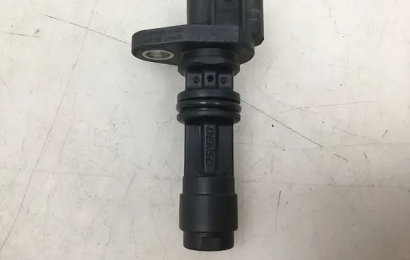 Nissan X-Trail T30 Camshaft position sensor 9499791190