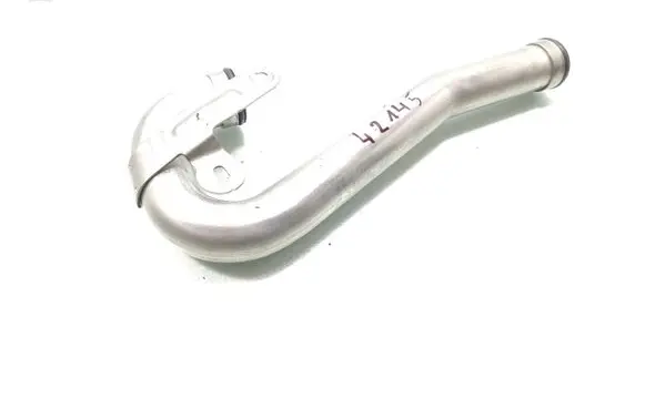 Renault Captur EGR valve line/pipe/hose 05B310316
