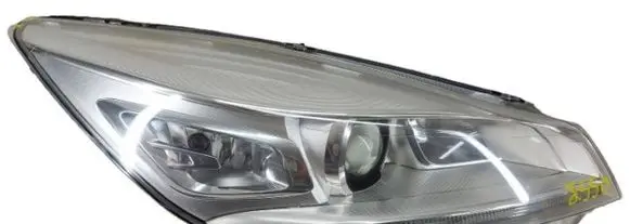 Ford Kuga II Headlight/headlamp cv44-13d154-ag