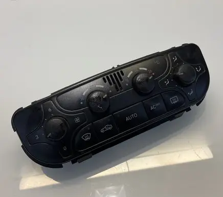 Mercedes-Benz C W203 Climate control unit A2098300085 9140010497 C175024
