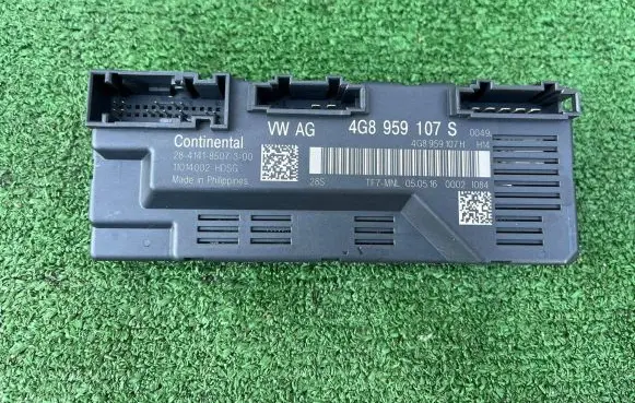 Audi A6 C7 Tailgate/trunk control unit/module 4G8959107H 4G8959107S 00021084