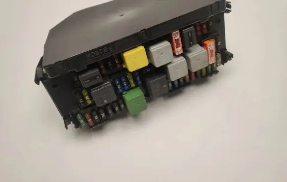 Mercedes-Benz E W212 SAM control unit A2129002627