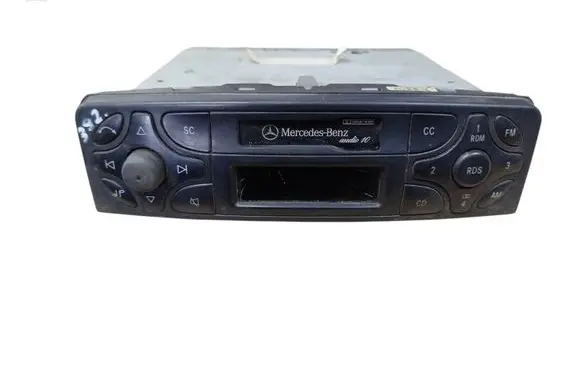 Mercedes-Benz C W203 Radio/CD/DVD/GPS head unit A2038201686