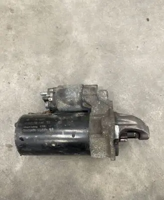 BMW 5 E60 E61 Starter motor 000111504 20070830 074218