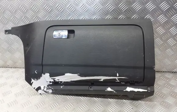 Volkswagen Golf V Glove box 1K1857290