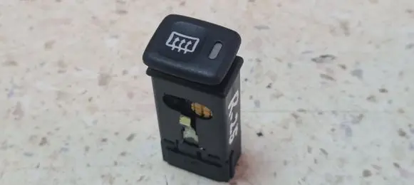 Rover 25 Windscreen/window heater switch POM1
