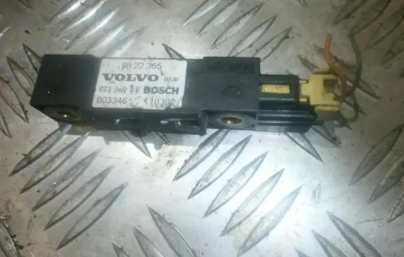 Volvo V70 Airbag deployment crash/impact sensor 8622365 003346