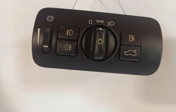 Volvo S80 Light switch 30739414