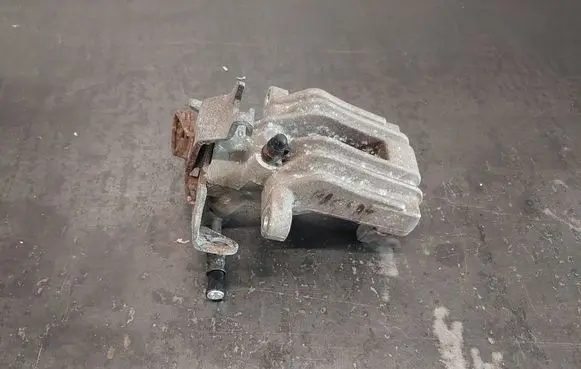 Rear brake caliper