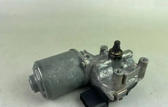 Volkswagen Golf VIII Wiper motor 5H2955119A
