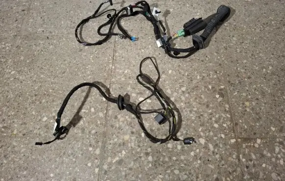 BMW 7 E65 E66 Front door wiring loom 6949384 6950343