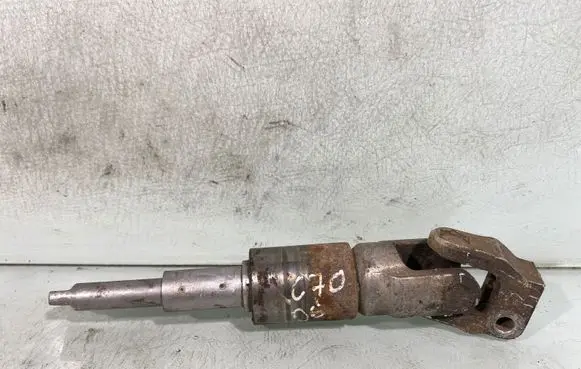 Volvo XC70 Steering column universal joint