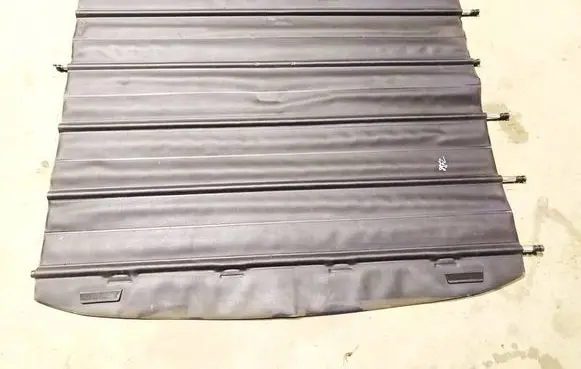 Volkswagen Golf III Parcel shelf 